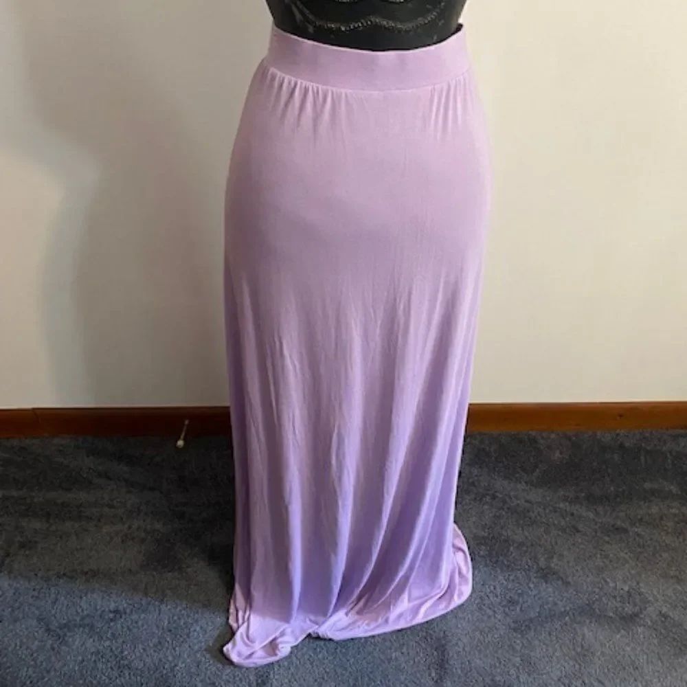 Lock & Love Premium Lavendar Maxi skirt, size XXXL